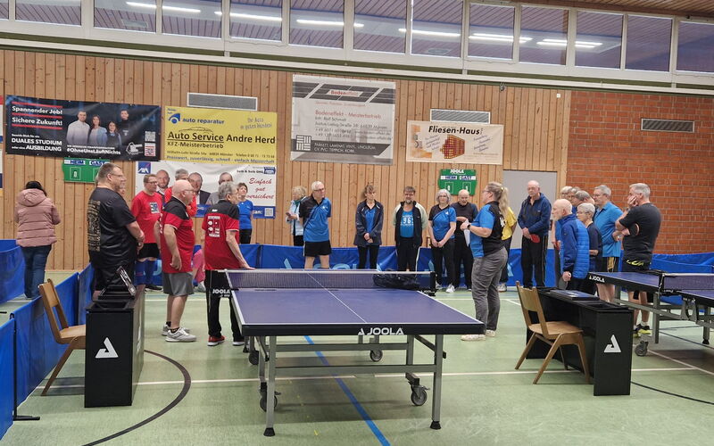 Freundschaftsspiel bei PingPongParkinson – Spaß und Gemeinschaft im Mittelpunkt