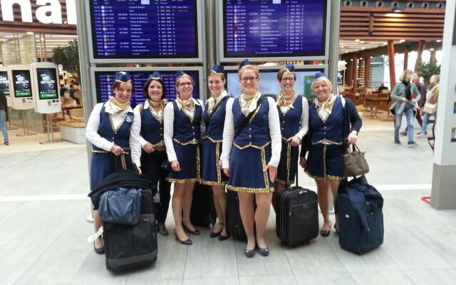 Erster Betriebsausflug der Stewardessen von PaniAir
