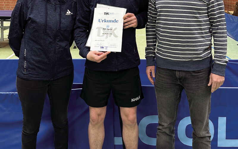 Ein treuer und verlässlicher DJKler - Markus Lang für 500 Tischtennisspiele geehrt